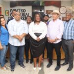 Pasaporte electrónico sube RD$1,050 frente al anterior de 10 años y cuadruplica costo del básico
